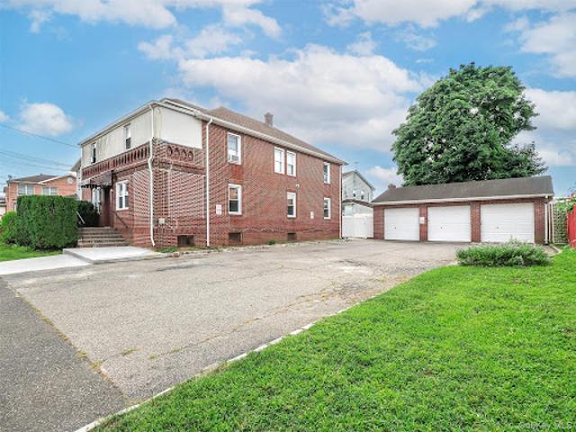 Property for rent in Nassau, New York