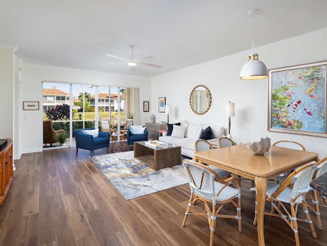 Apartment for sale in Naples, Florida