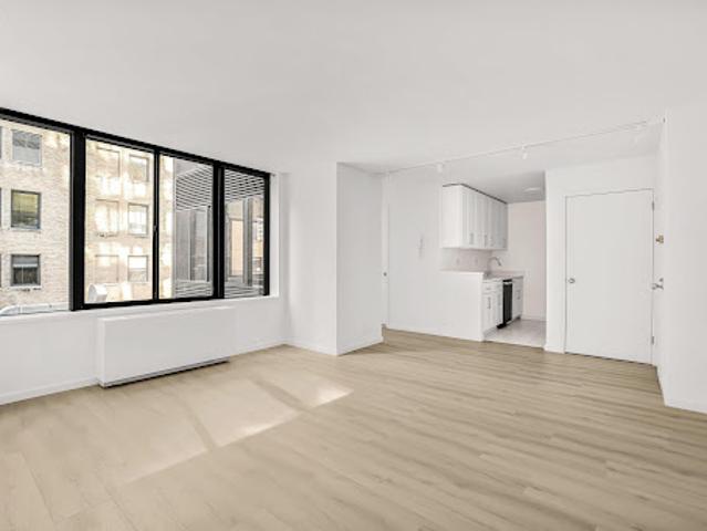 Apartment for sale in Arverne, New York