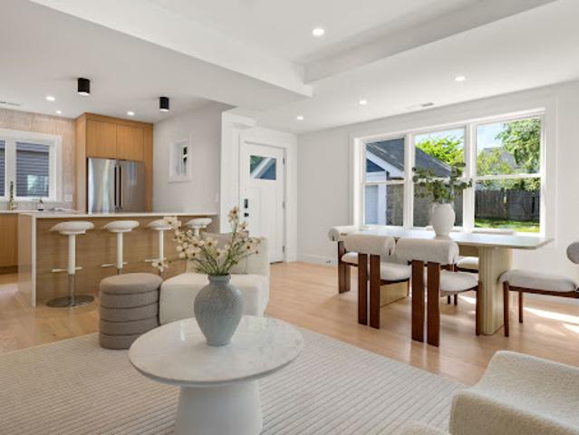 Apartment for sale in Arlington, Massachusetts