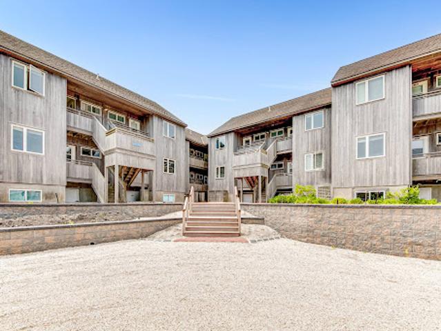 Apartment for sale in Wainscott, New York