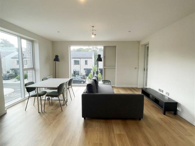 Apartment to rent in Bluebell, North Tipperary