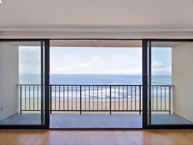 Apartment for sale in Redondo Beach, California