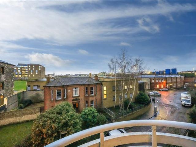 Apartment for sale in Bluebell, North Tipperary