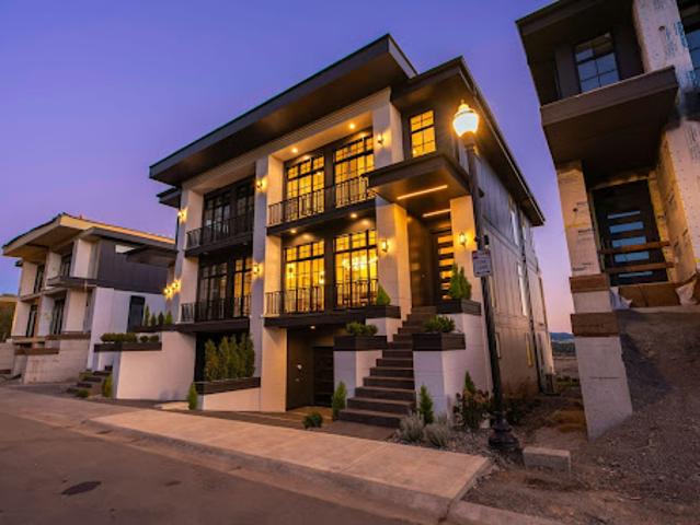 Apartment for sale in Vancouver, Clark County