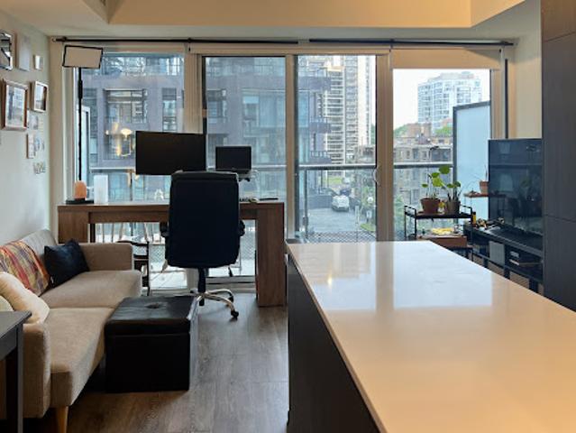 Apartment for sale in Woburn, Ontario