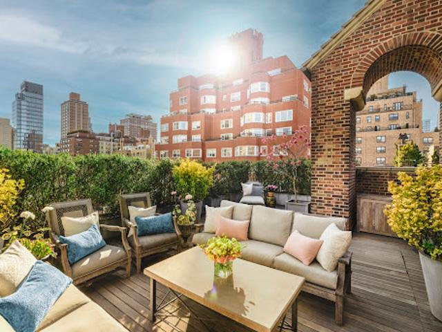 Apartment for sale in Arverne, New York