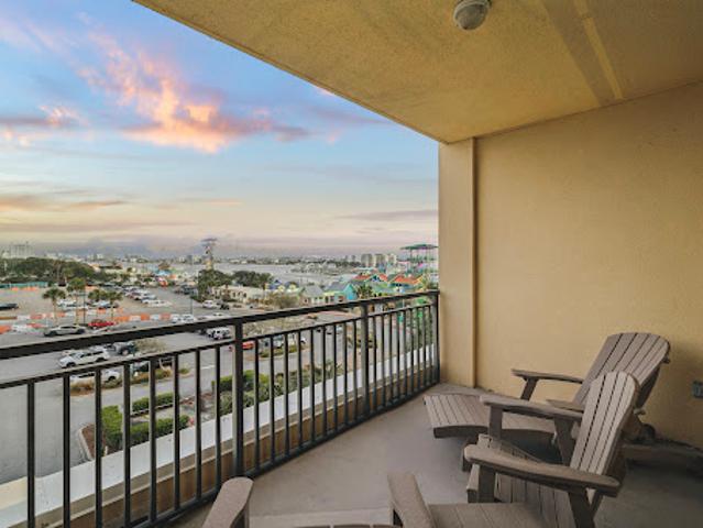 Apartment for sale in Destin, Florida