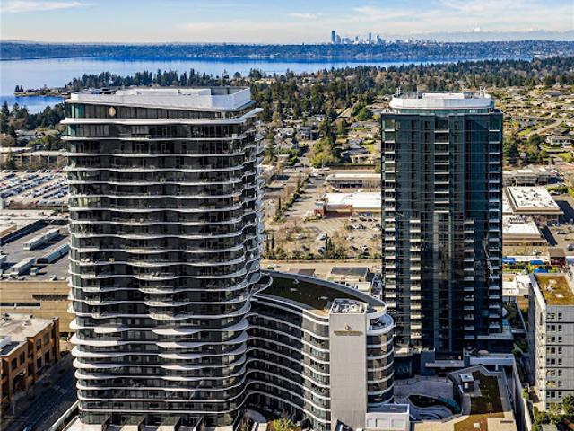 Apartment for sale in Bellevue, Washington