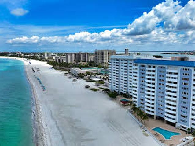 Apartment for sale in Sarasota