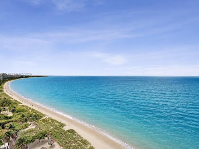 Apartment for sale in Key Biscayne, Florida