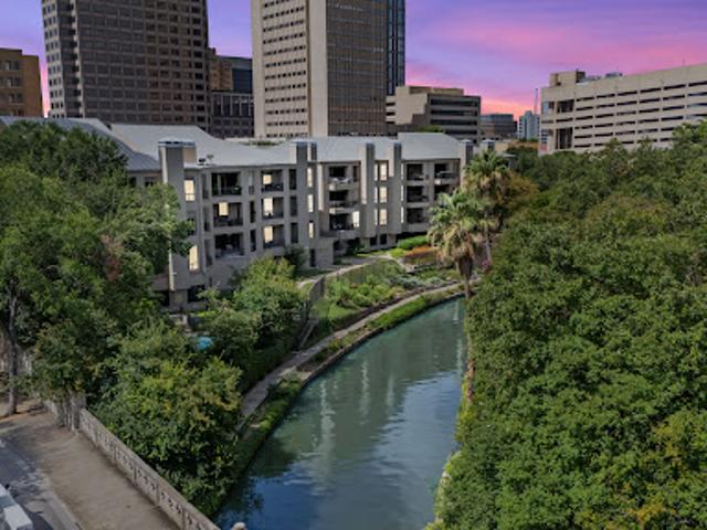 Apartment for sale in Leesville, Texas