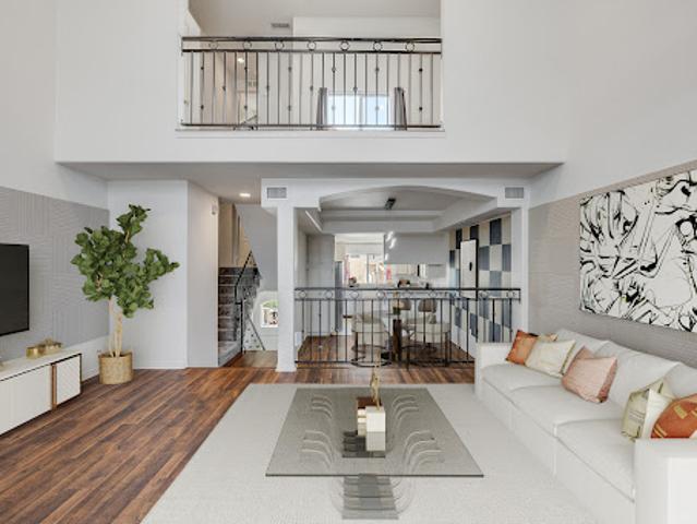 Apartment for sale in Canoga Park, California