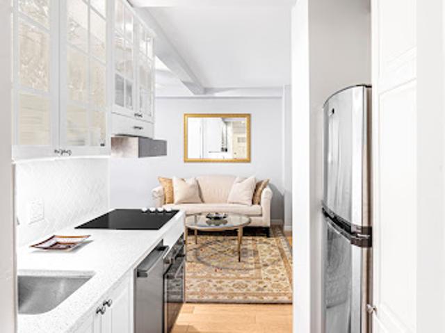 Apartment for sale in Arverne, New York