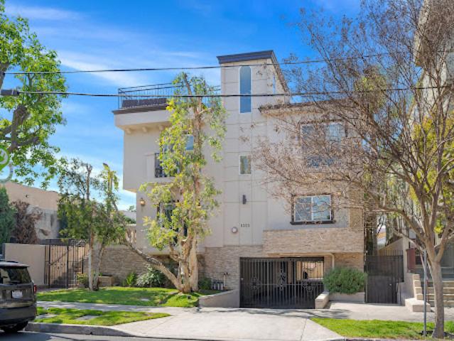 Apartment for sale in Sherman Oaks Neighborhood Council District, Canoga Park