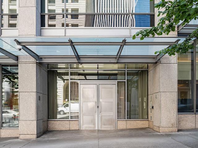 Apartment for sale in Seattle, Washington