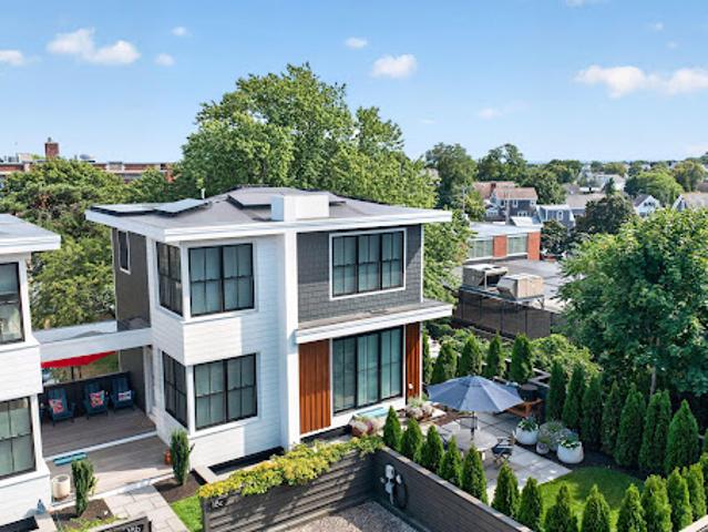 Apartment for sale in Provincetown, Barnstable County