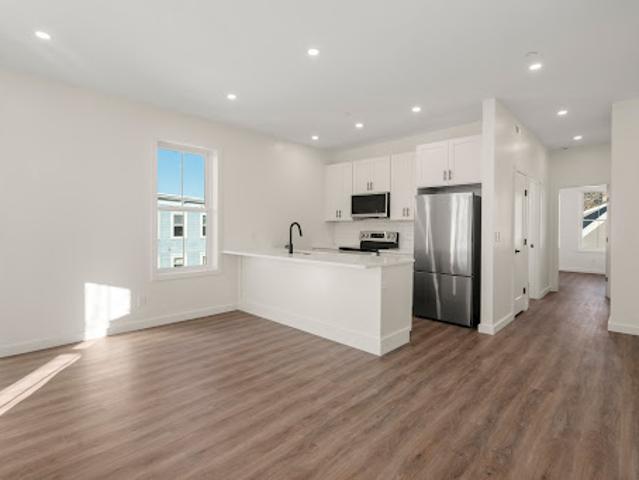 Apartment for sale in Chelsea, Massachusetts