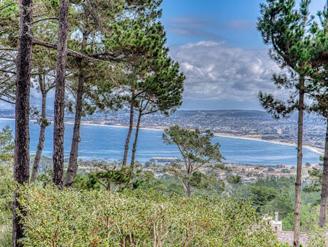Apartment for sale in Monterey, Monterey County