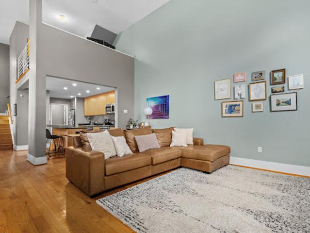 Apartment for sale in Philadelphia, Pennsylvania