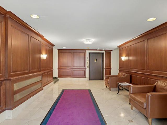 Apartment for sale in Greenwich, Connecticut