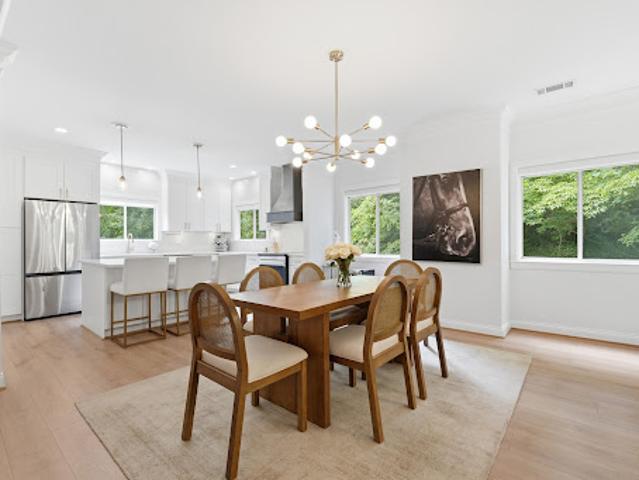 Apartment for sale in Louisville, Kentucky