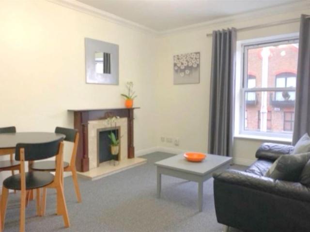 Apartment to rent in Bluebell, North Tipperary