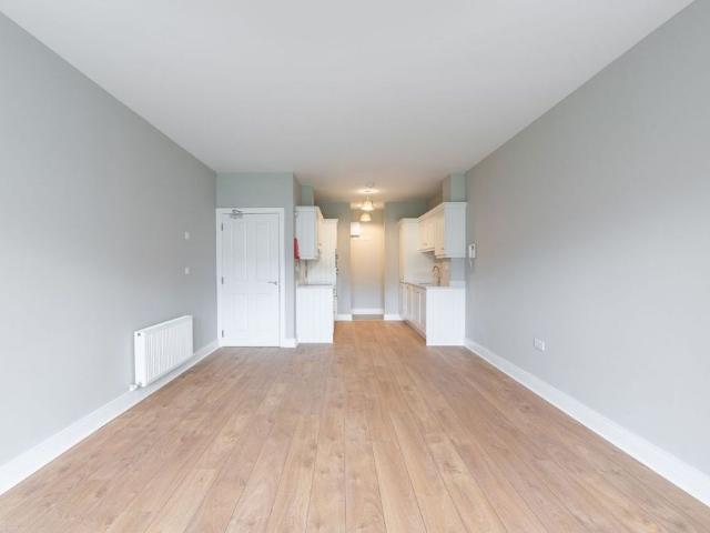 Apartment to rent in Bluebell, North Tipperary