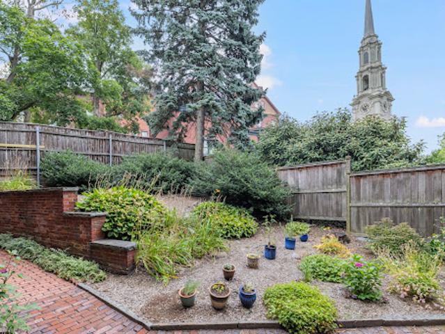 Apartment for sale in Providence, Providence County