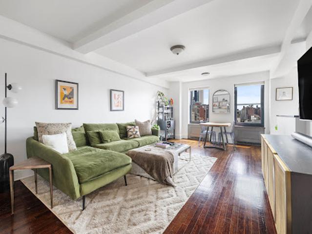Apartment for sale in Arverne, New York
