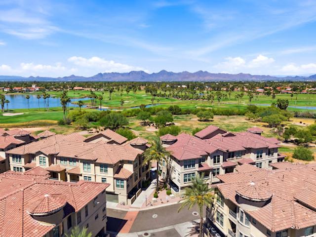 Apartment for sale in Paradise Valley, Arizona