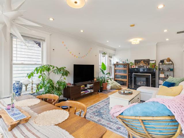 Apartment for sale in Boston, Massachusetts
