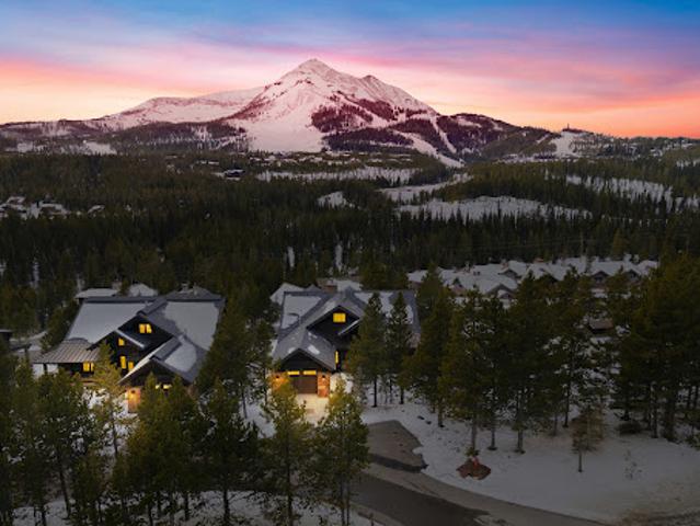 Apartment for sale in Big Sky, Montana