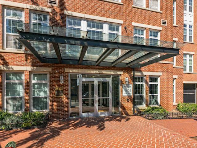 Apartment for sale in Washington