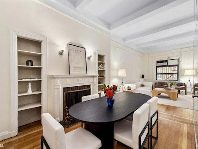 Apartment for sale in New York, Arverne