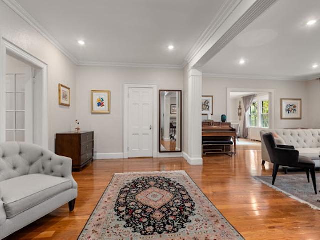 Apartment for sale in Brookline, Massachusetts