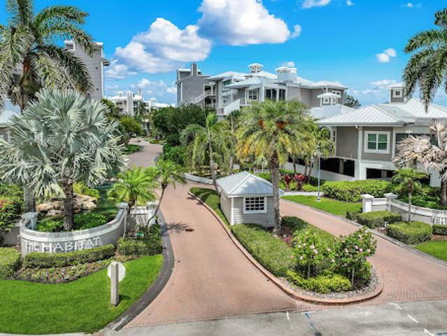 Apartment for sale in Marco Island, Florida