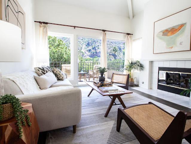 Apartment for sale in Camarillo, California