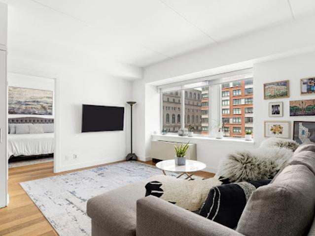Apartment for sale in Arverne, New York