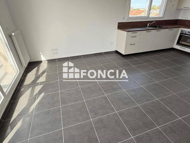 Appartement location à Le Grand Charran, Valence