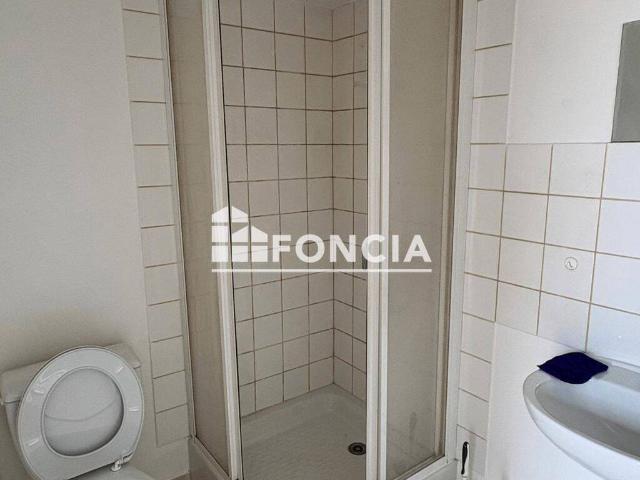 Studio location à Roanne, Loire
