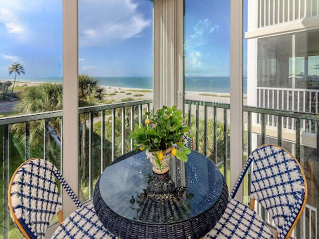 Apartment for sale in Venice, Florida