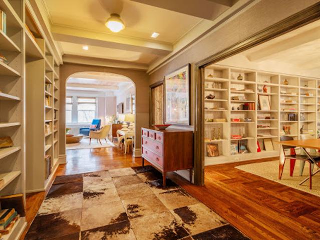 Apartment for sale in Arverne, New York