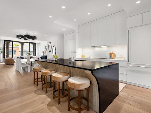 Apartment for sale in Arverne, New York