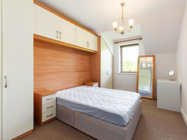 Apartment to rent in Bluebell, North Tipperary