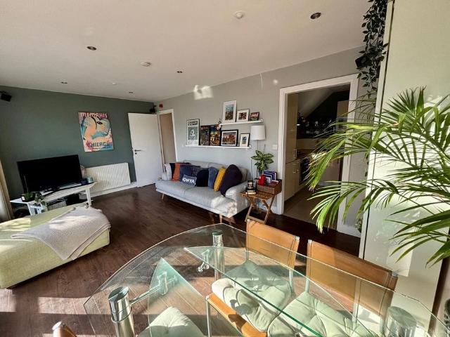 Apartment to rent in Bluebell, North Tipperary
