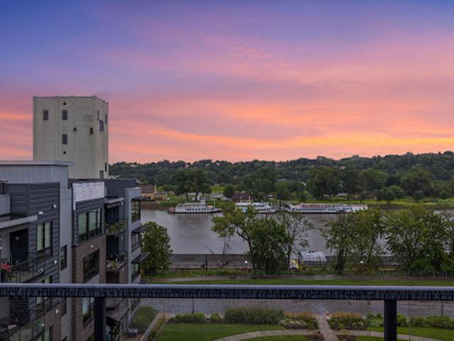 Apartment for sale in Ramsey, Minnesota