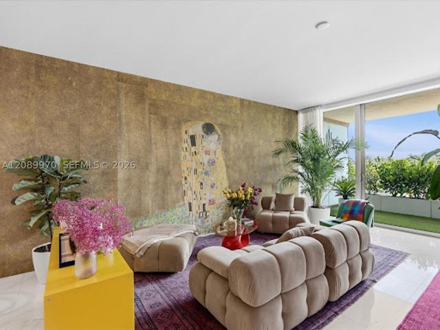 Apartment for sale in Bal Harbour Village, Miami-Dade County