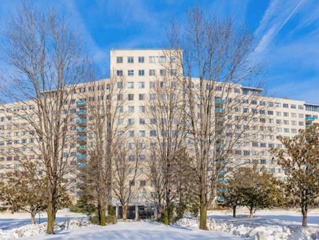 Apartment for sale in Rockville, Maryland