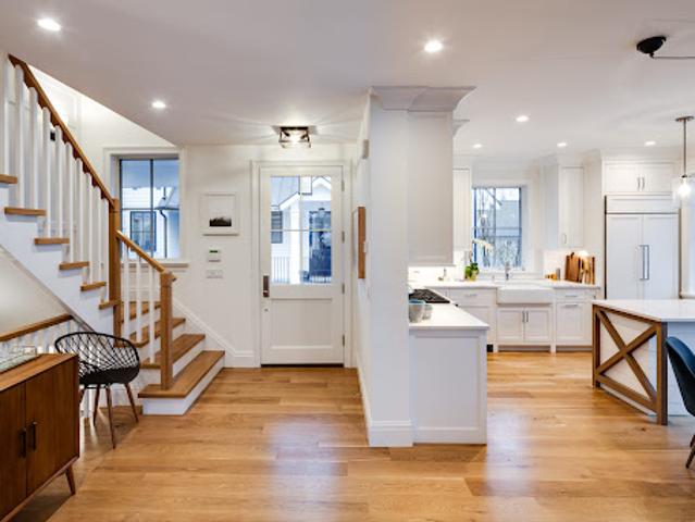 Apartment for sale in Greenwich, Western Connecticut Planning Region